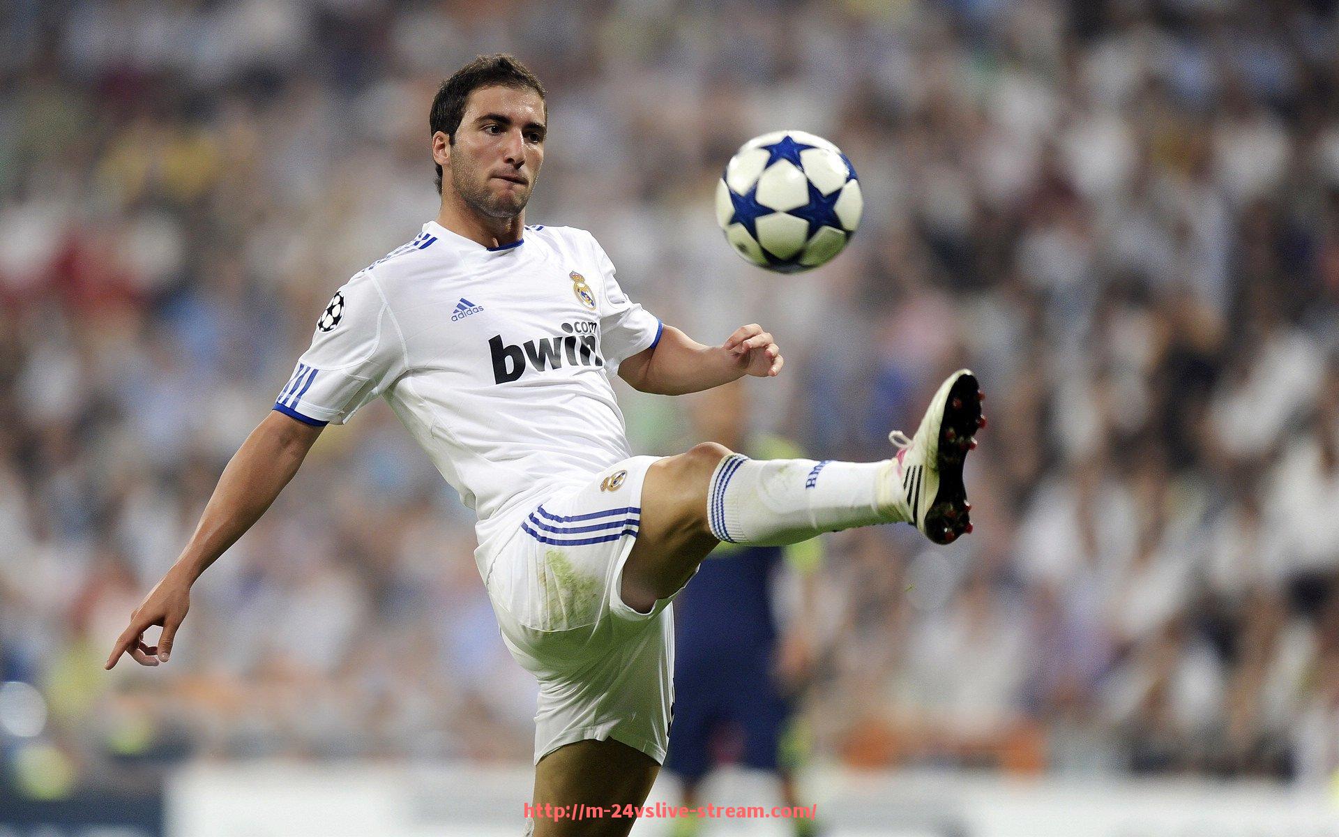 24VS体育直播-中超联赛年度最佳裁判员评选结果及裁判表现盘点